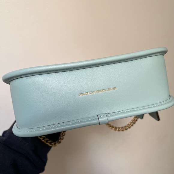 Coach Swinger 20 in Light Blue NWOT - Picture 6 of 7